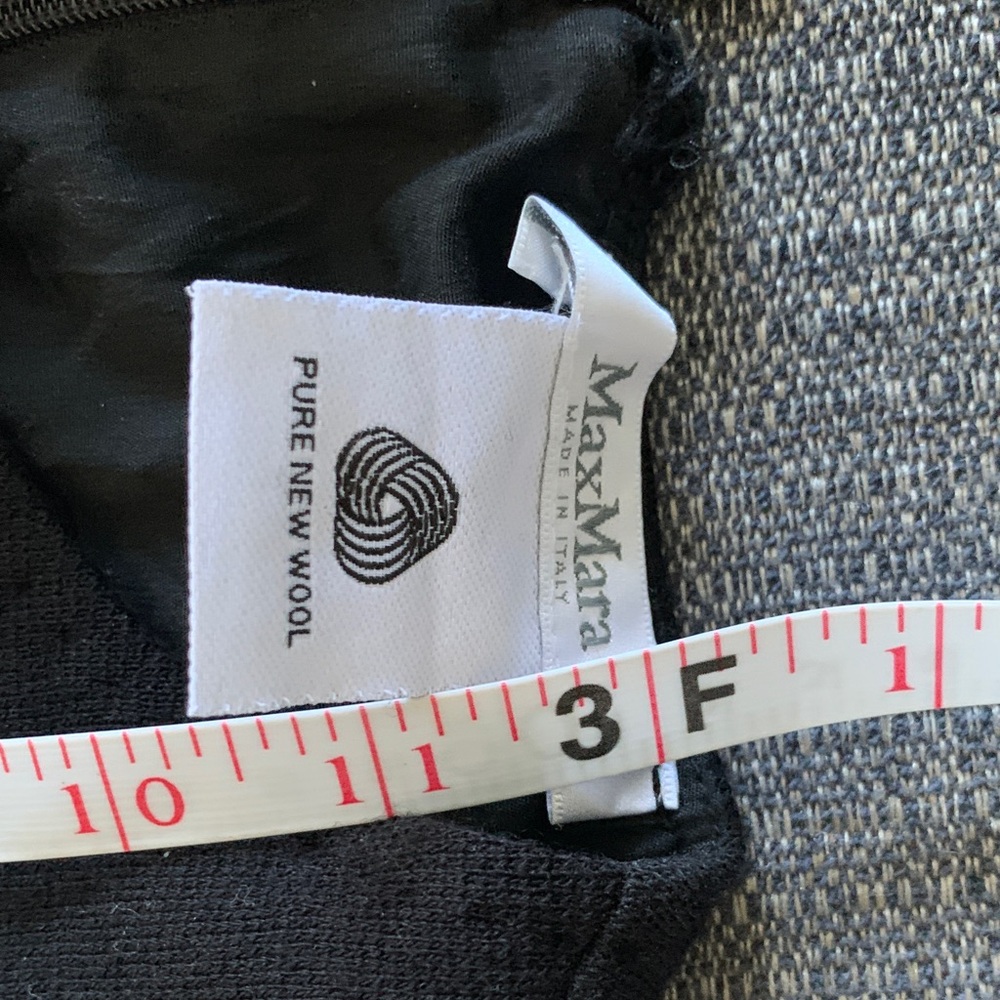 100% wool MaxMara Black Long Sleeve Dress - Picture 2 of 6